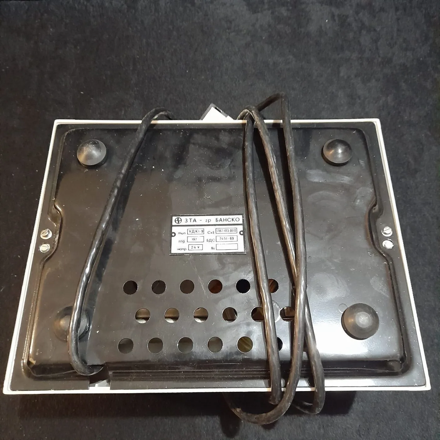 Conference signalling device — 10