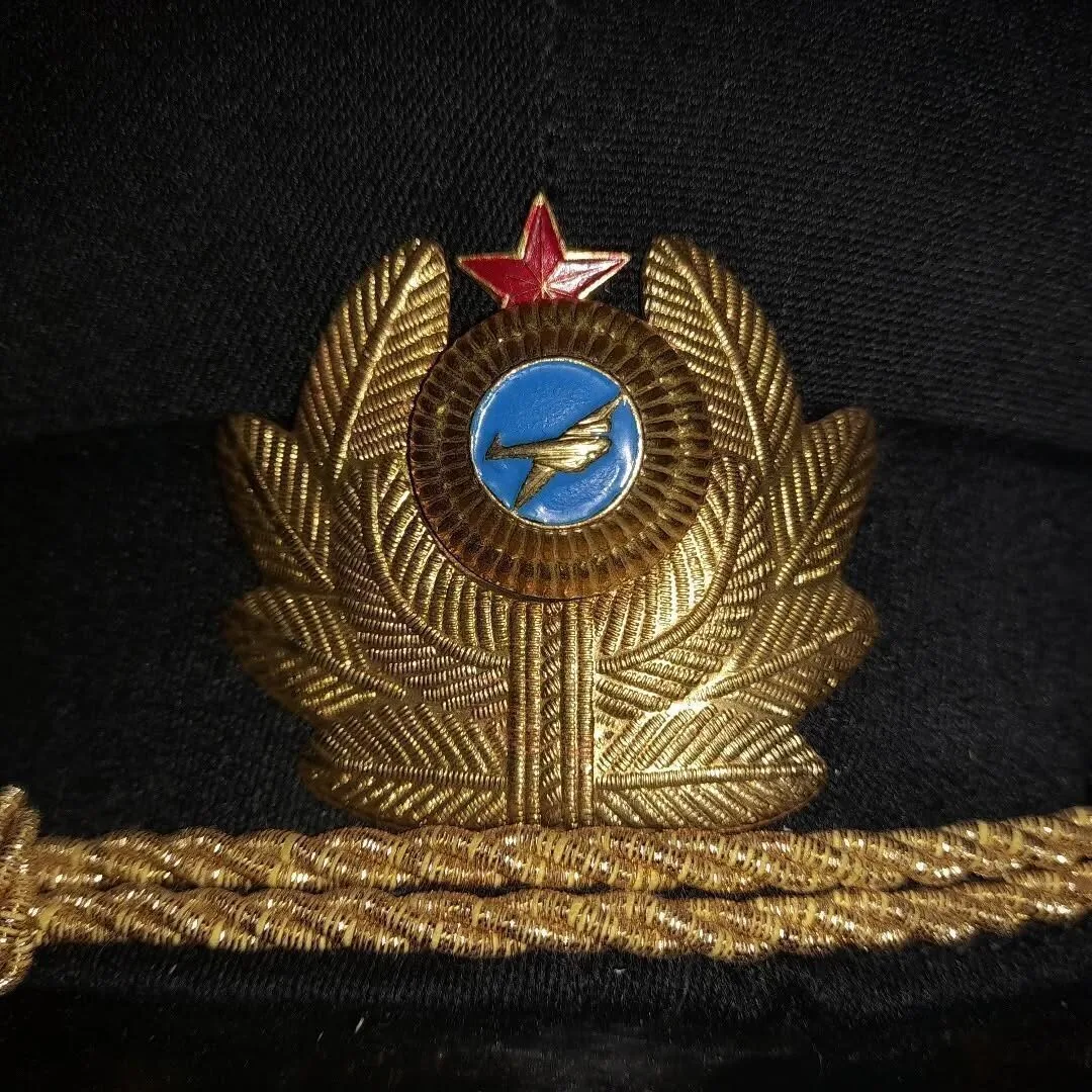 Civil aviation pilot's cap — 3