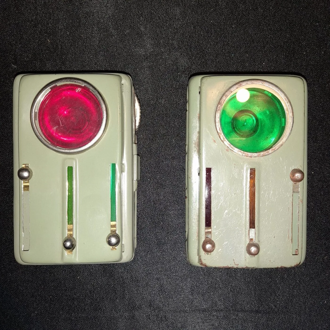 Two ELPROM lamps — 2