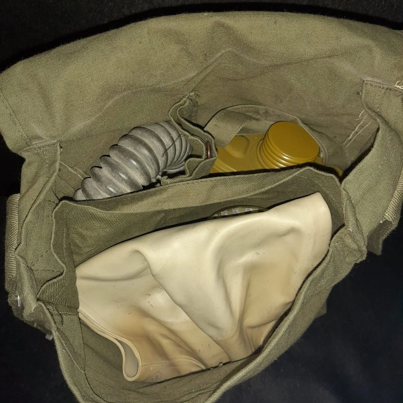 BSS-MO-4U gas mask — 4