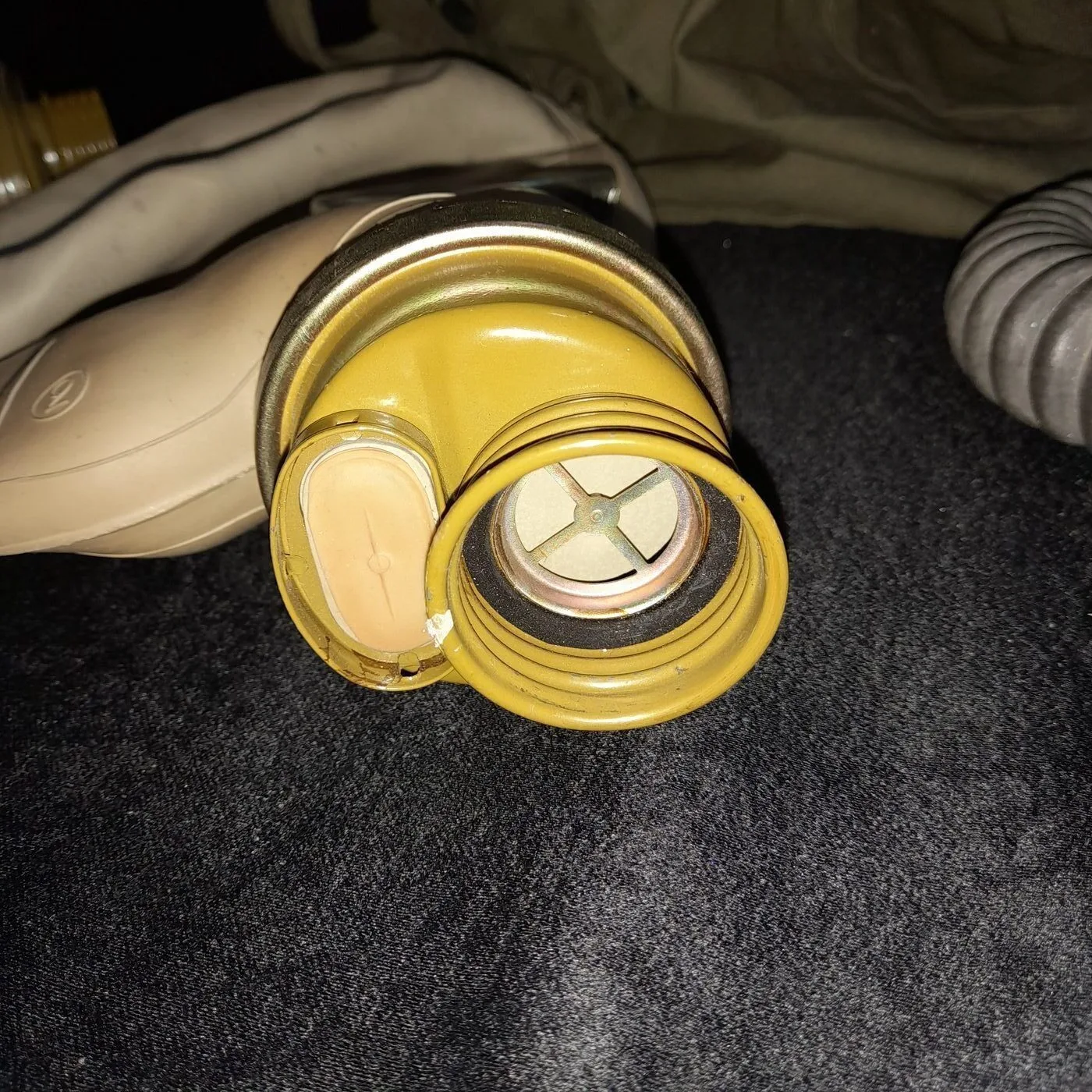BSS-MO-4U gas mask — 8