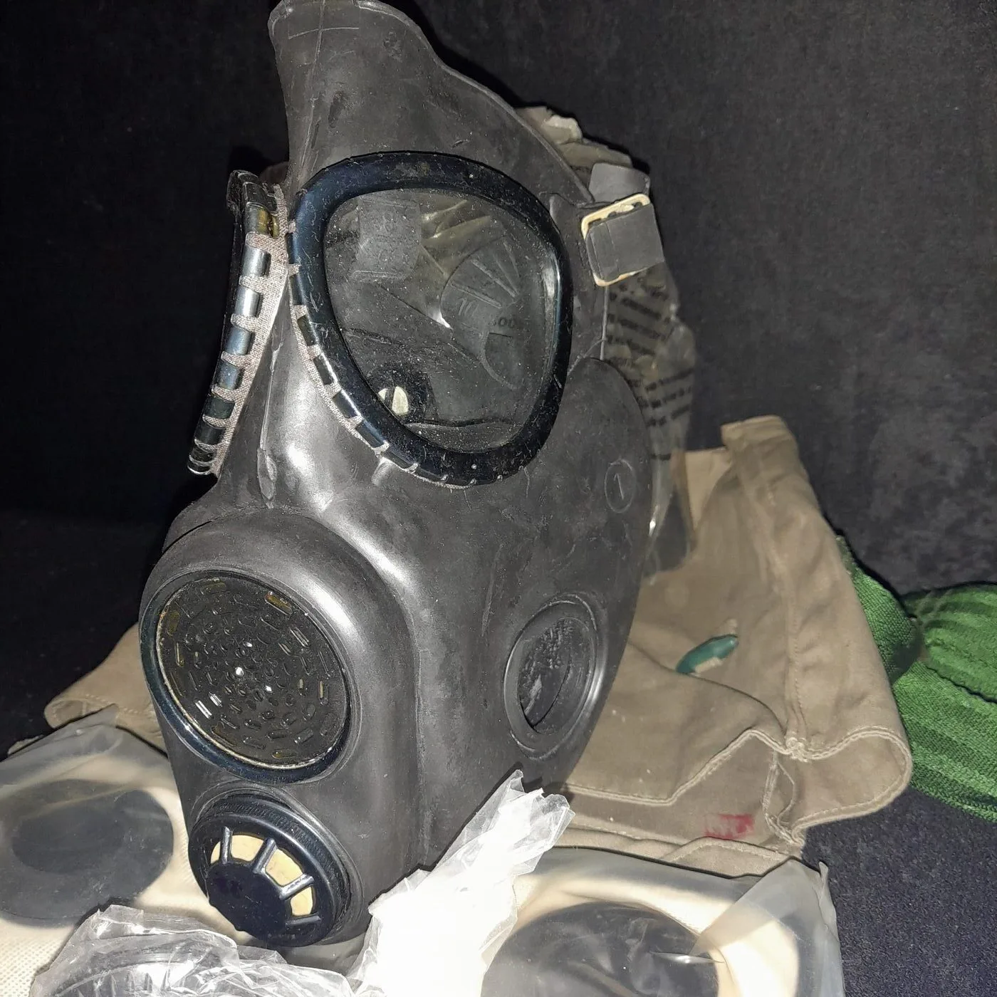 PDE-1 gas mask — 5