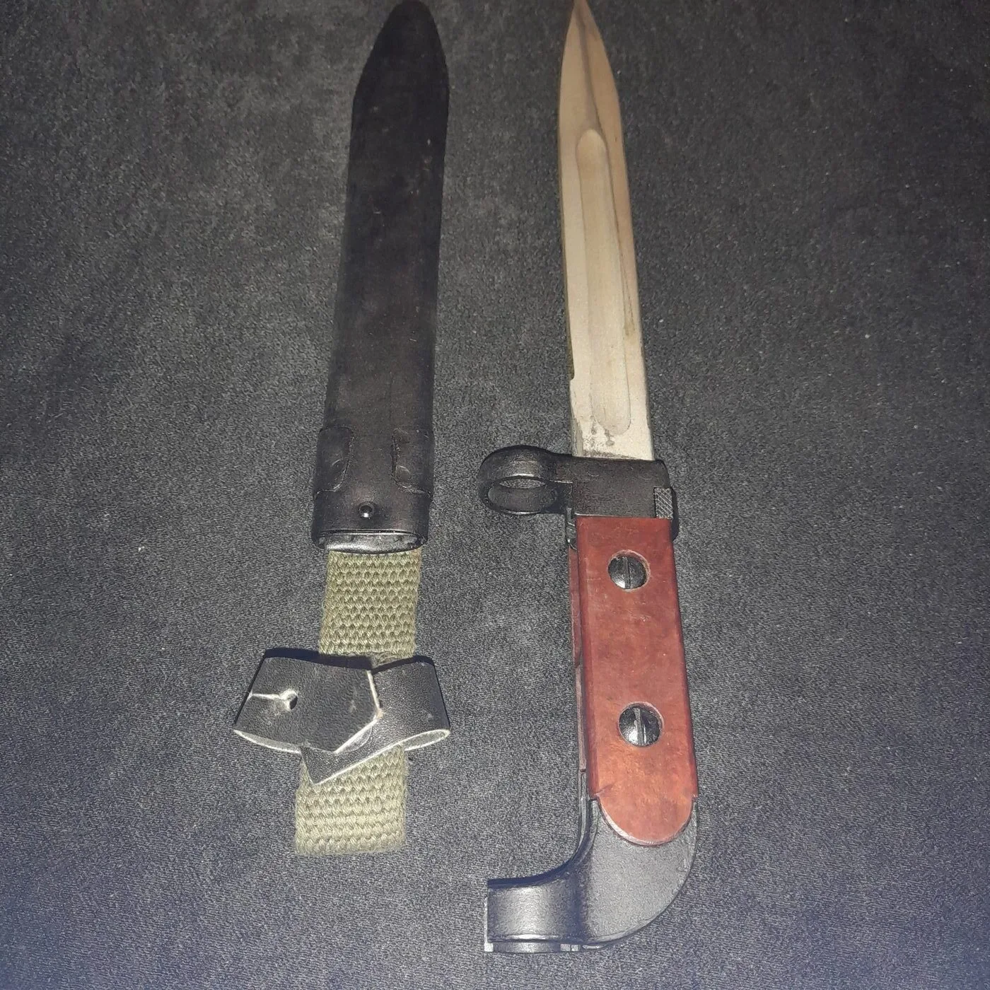 AK-47 bayonet — 9