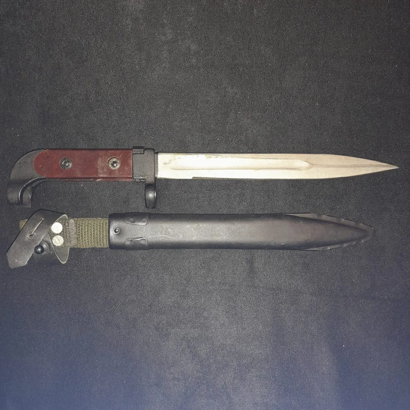 AK-47 bayonet — 12