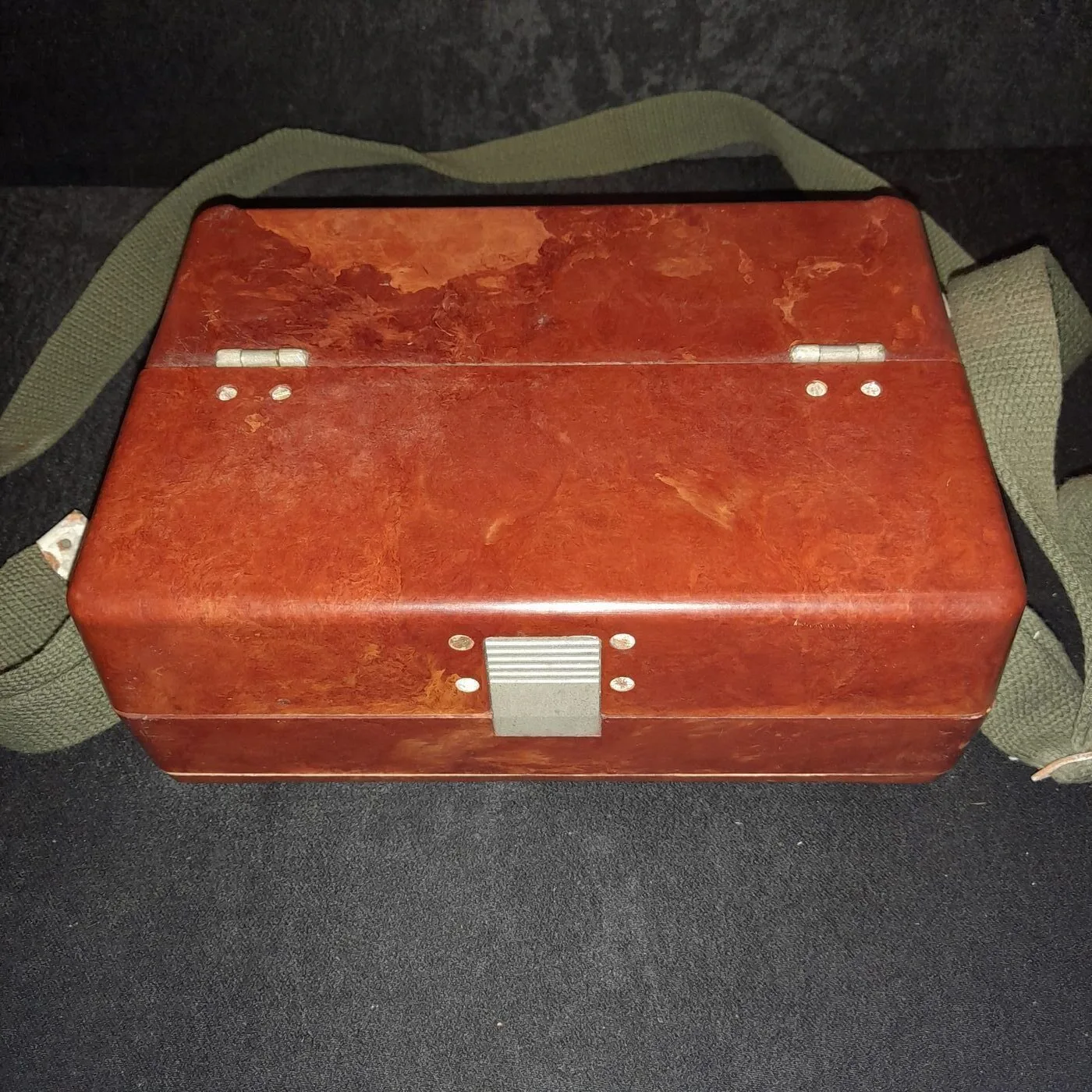 TAP-77 field telephone