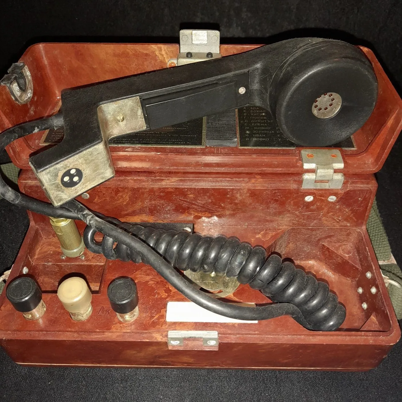 TAP-77 field telephone — 10