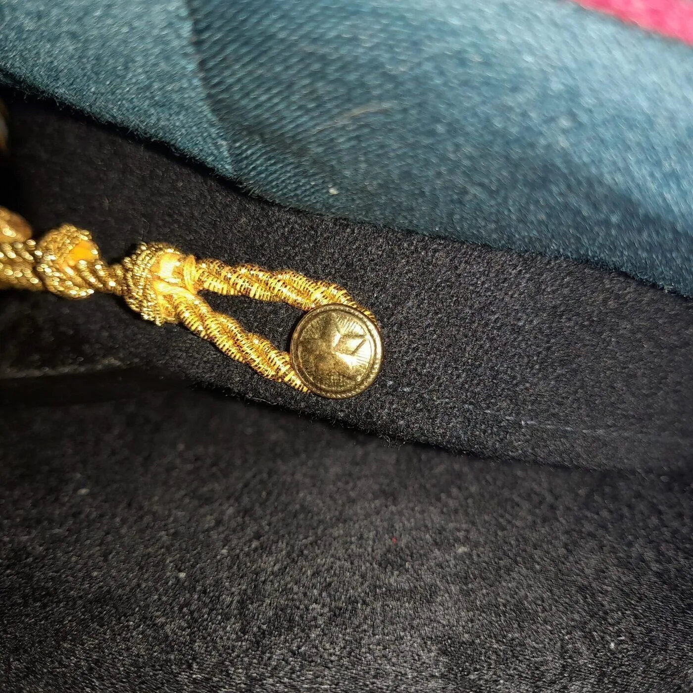 Motorised infantry parade cap — 6