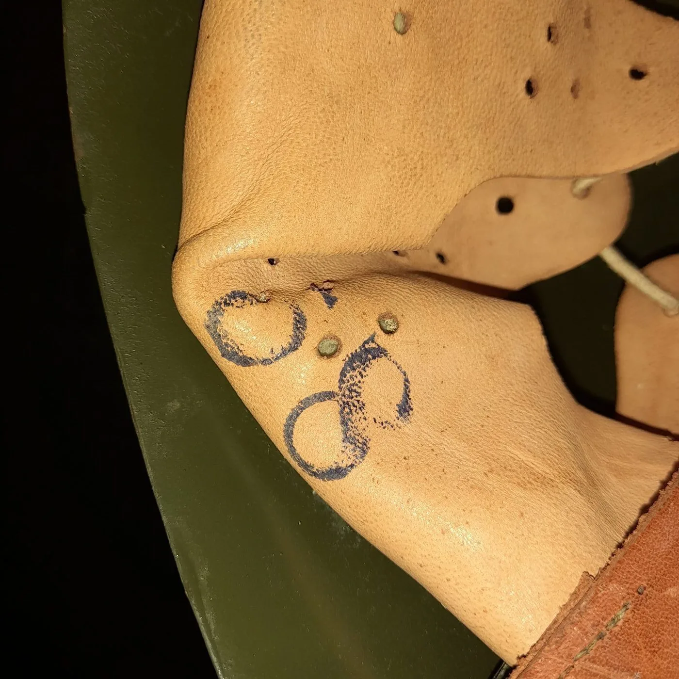 M51/72 helmet, dark green variant — 7