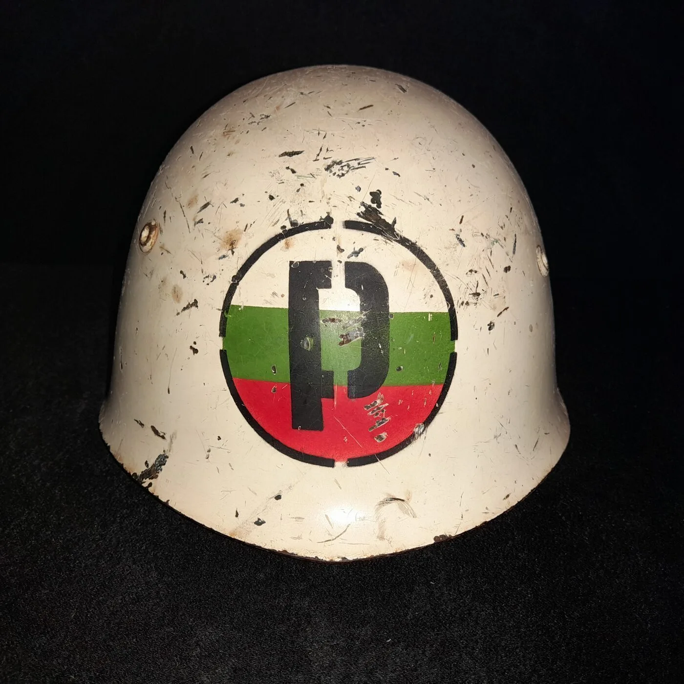 M51/72 helmet of the military police — 2