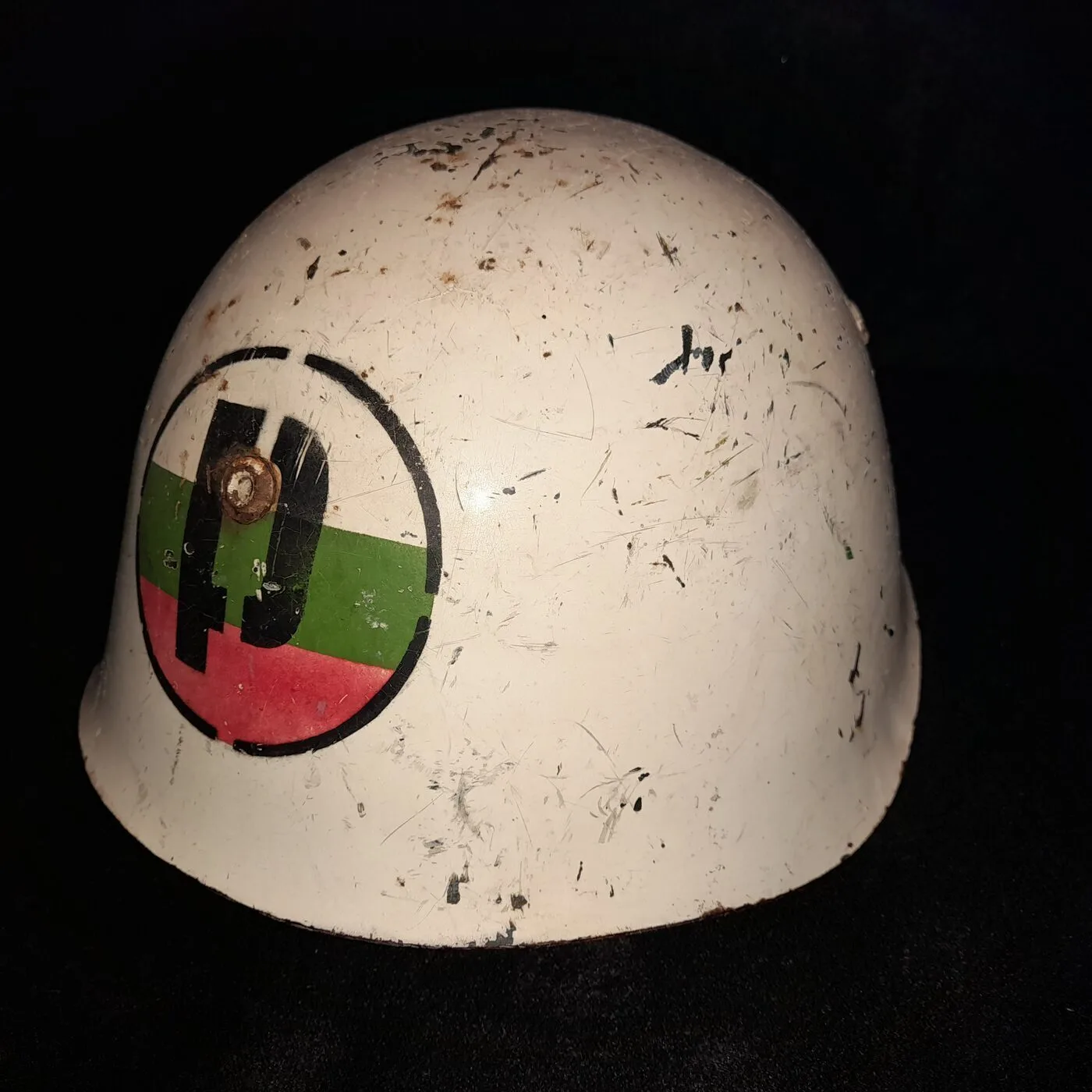 M51/72 helmet of the military police — 6