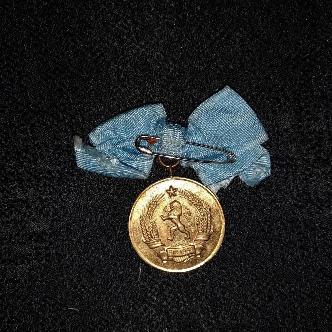 The Mother's Medal — 3