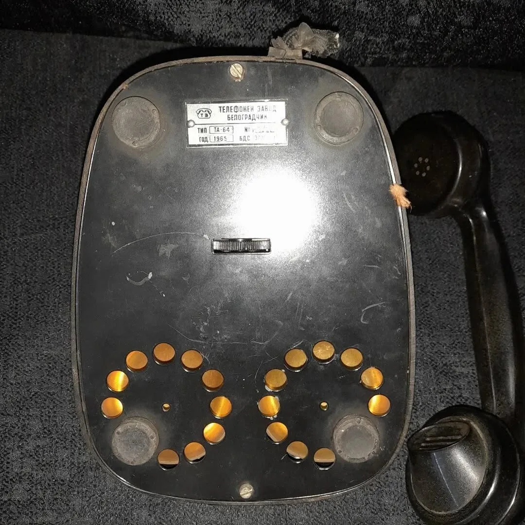 TA-64 telephone — 5