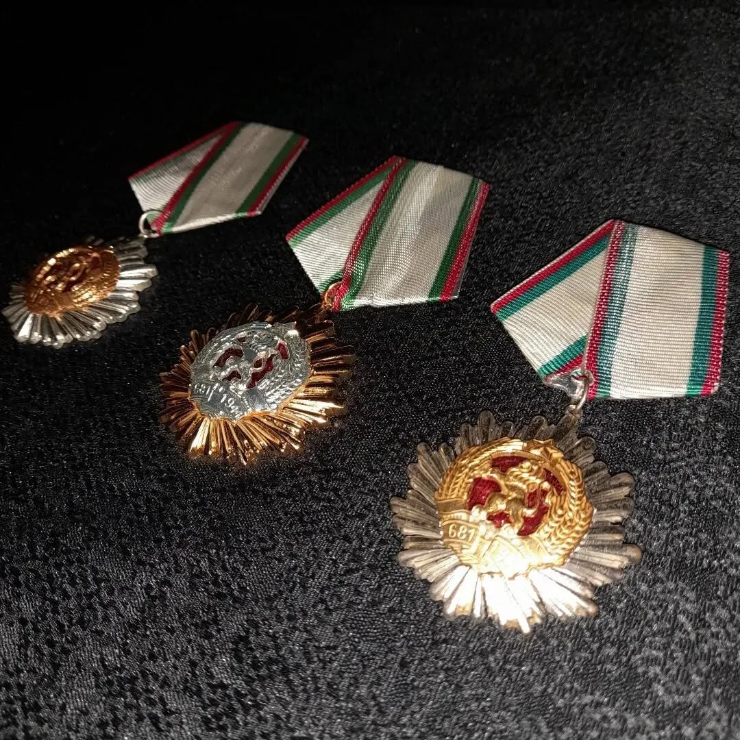 Order of the People's Republic of Bulgaria — 3
