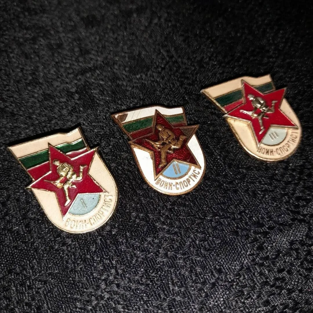 "Sports fighter" badges — 3