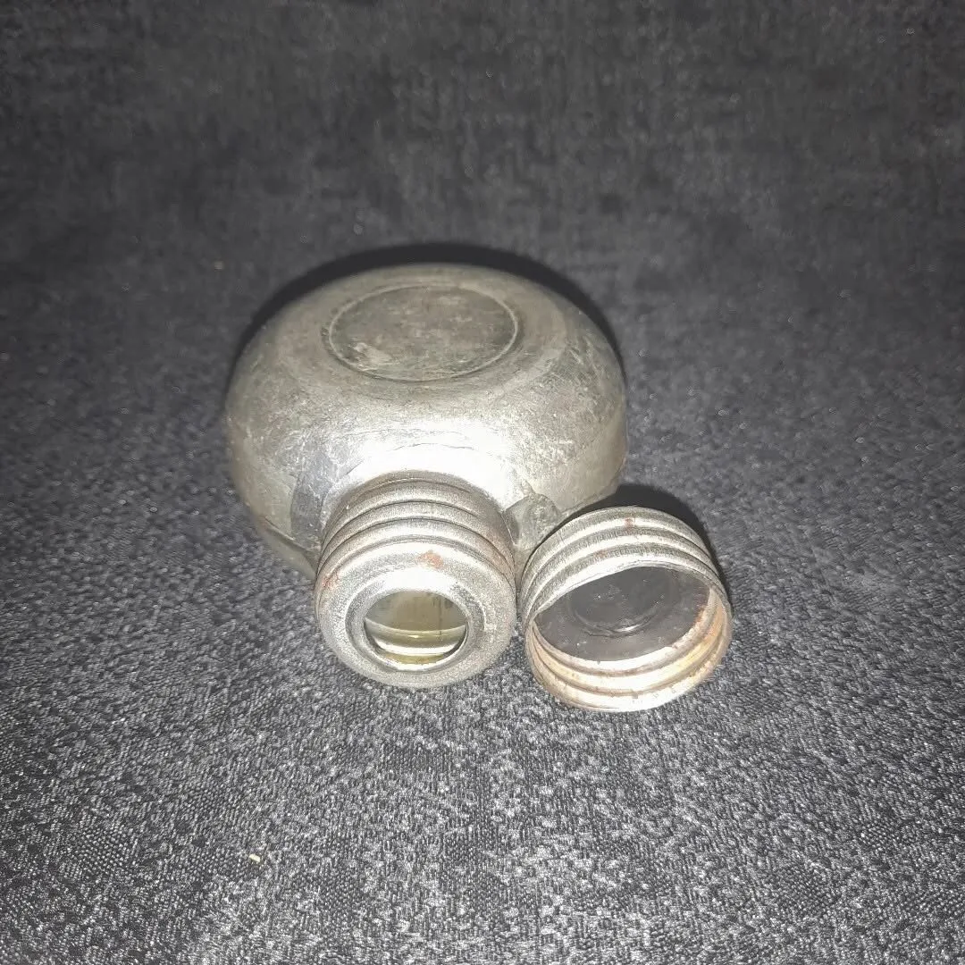 Grease bottle — 3