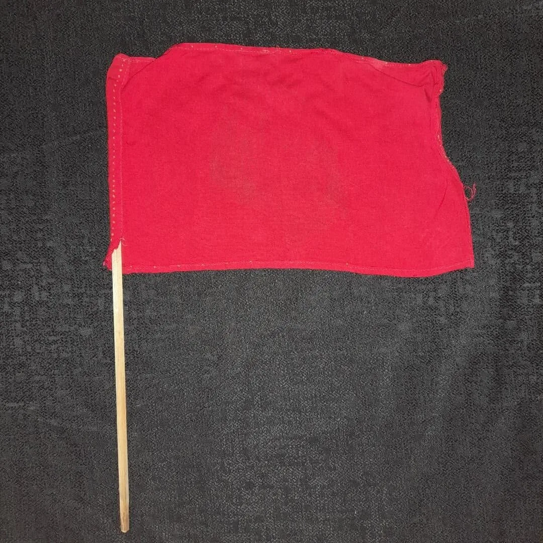 Small flag bearing the image of Georgi Dimitrov — 3