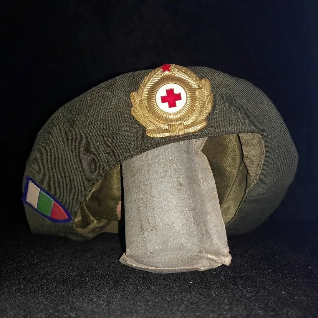 Uniform of the medical troops — 7