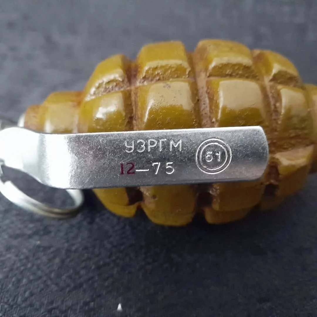 F-1 defensive hand grenade — 3