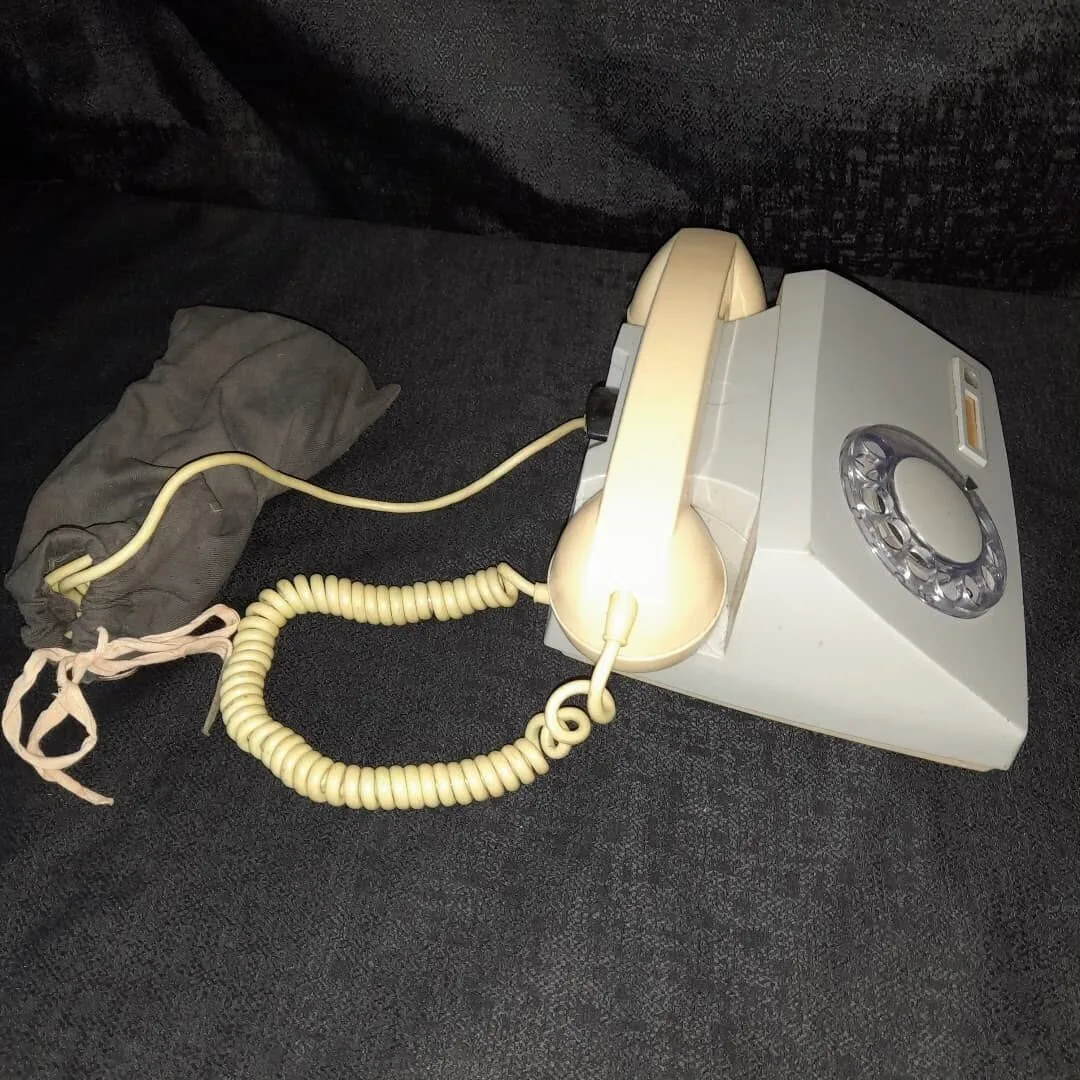 P-170 military telephone — 6