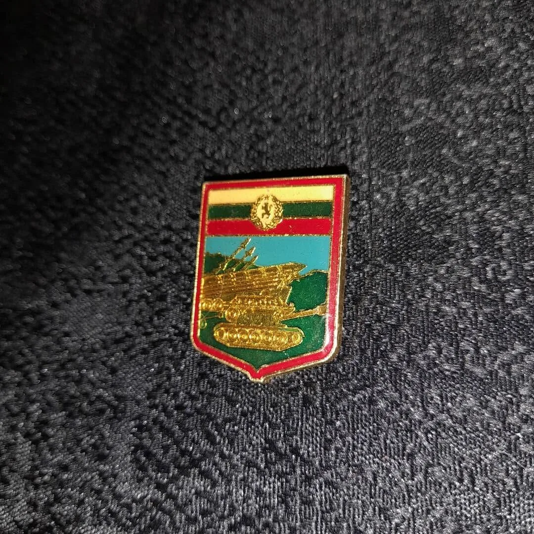 Badge of the armoured and missile units