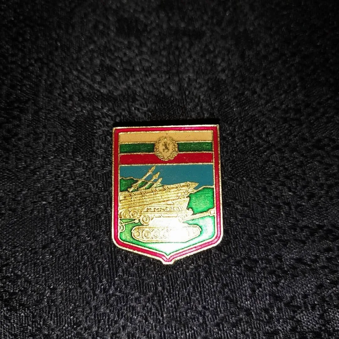 Badge of the armoured and missile units — 2