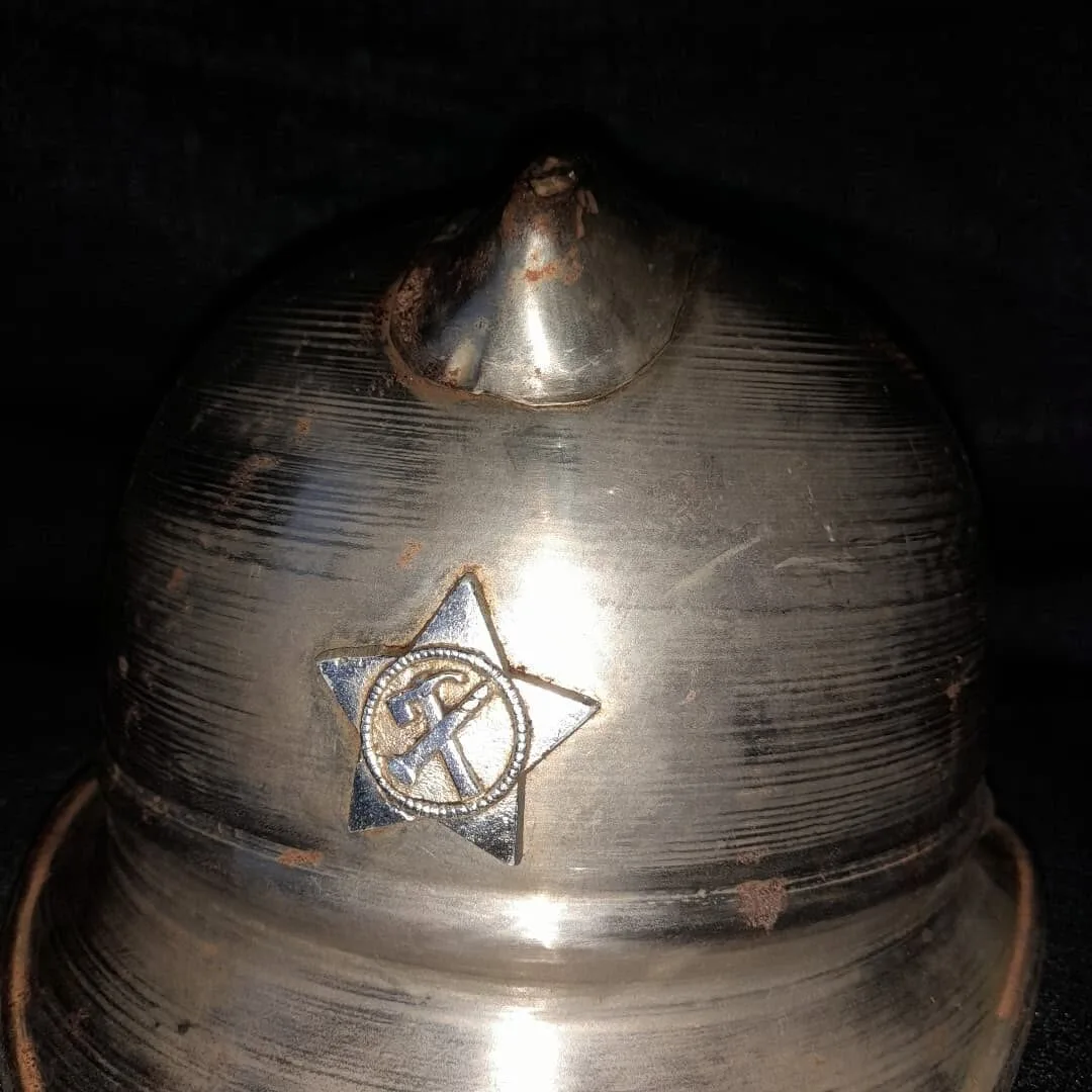 Firefighter helmet — 5