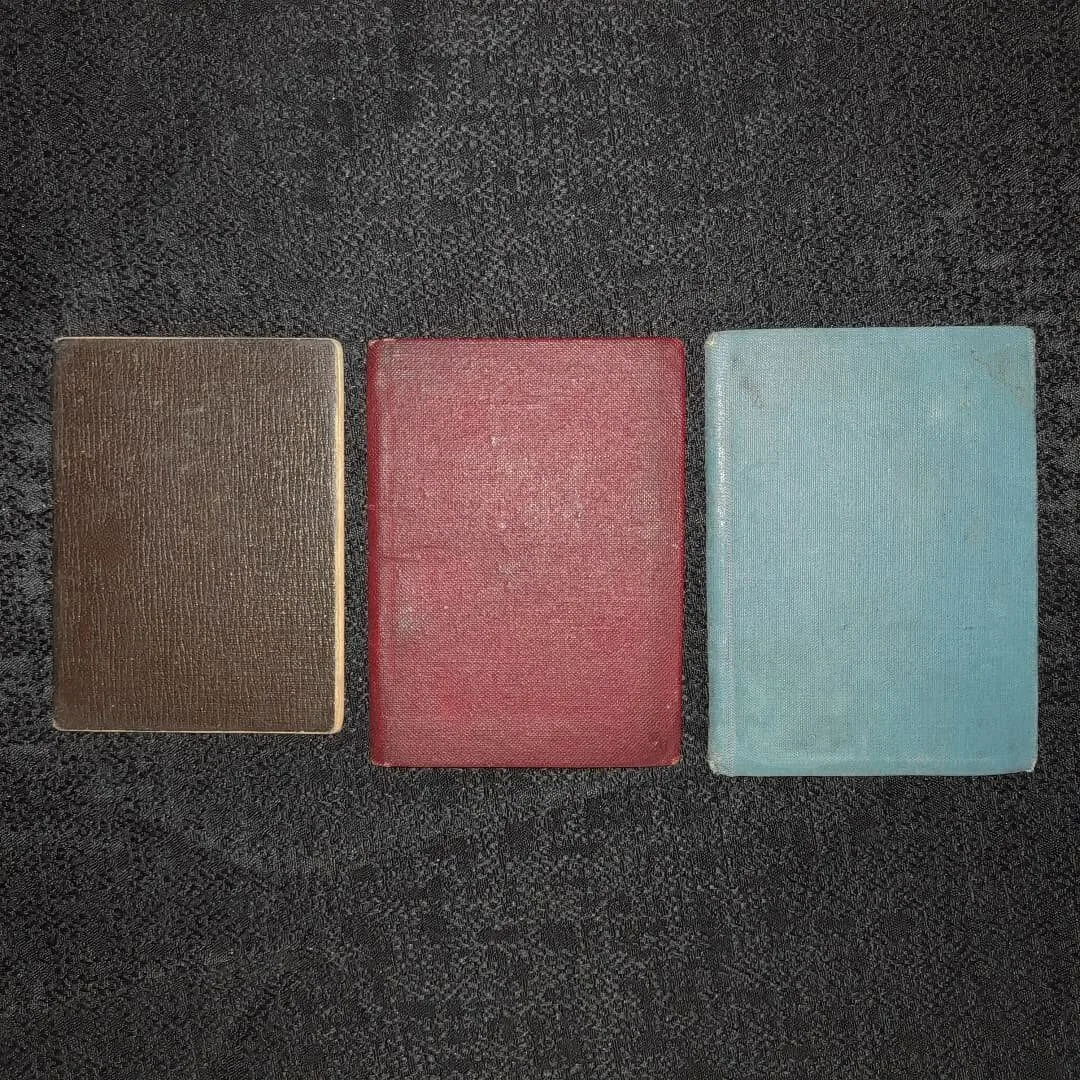 Three types of military booklets — 3