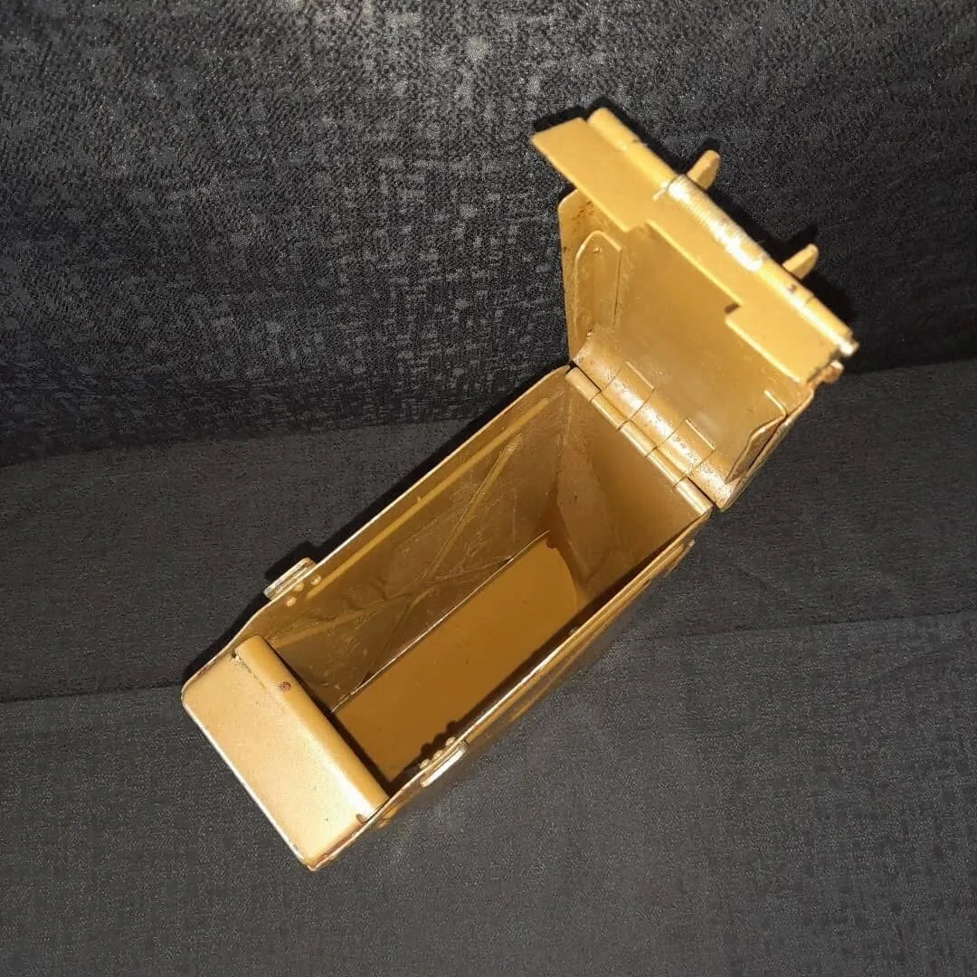 7.62 mm ammunition box for machine gun — 7