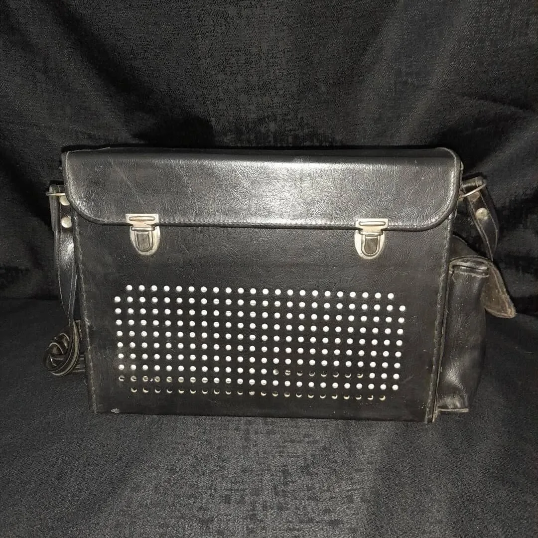 Portable radio of Bulgarian manufacture, Rodina brand
