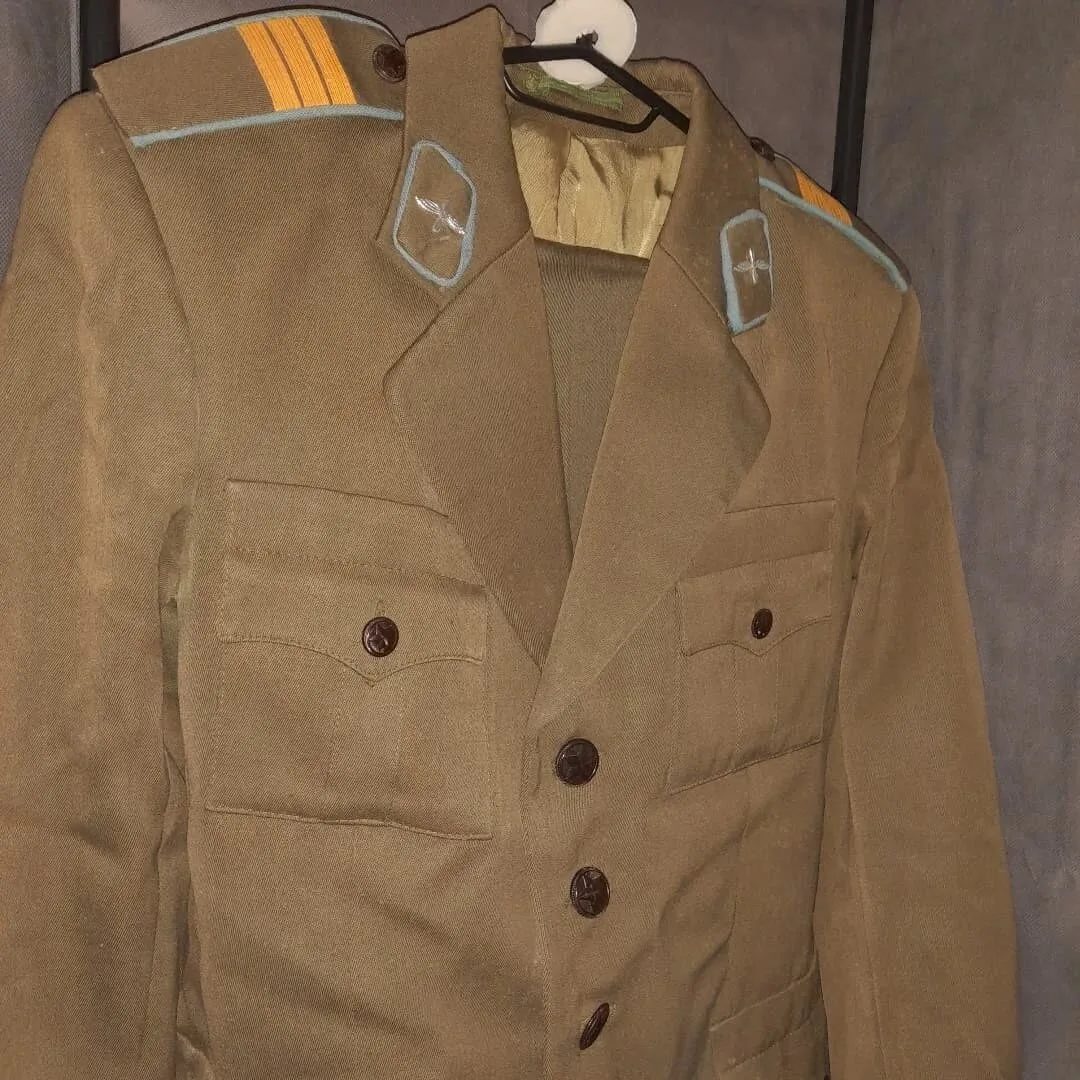Parade uniform of an aviation sergeant