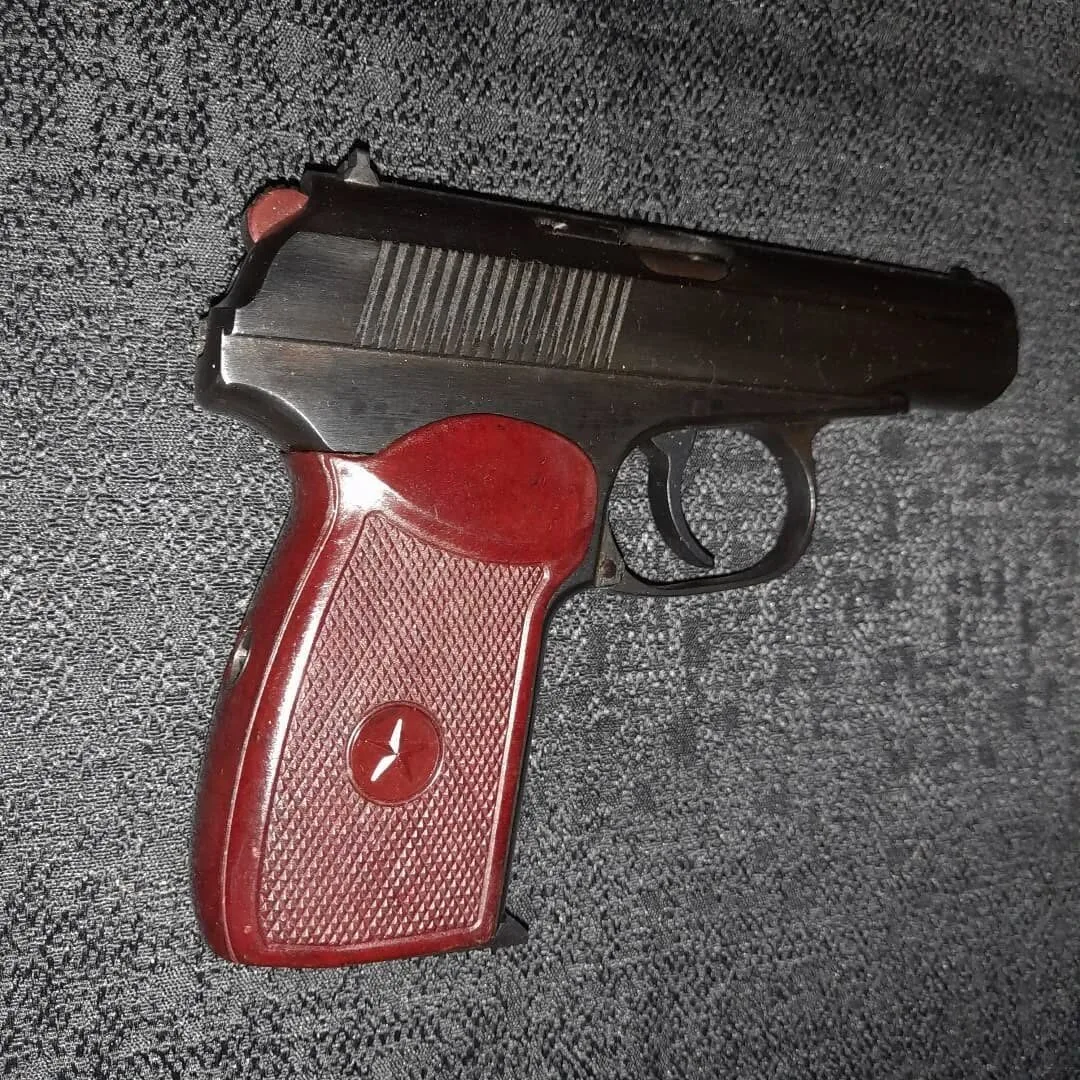 Makarov 9×18 mm pistol (deactivated) — 5