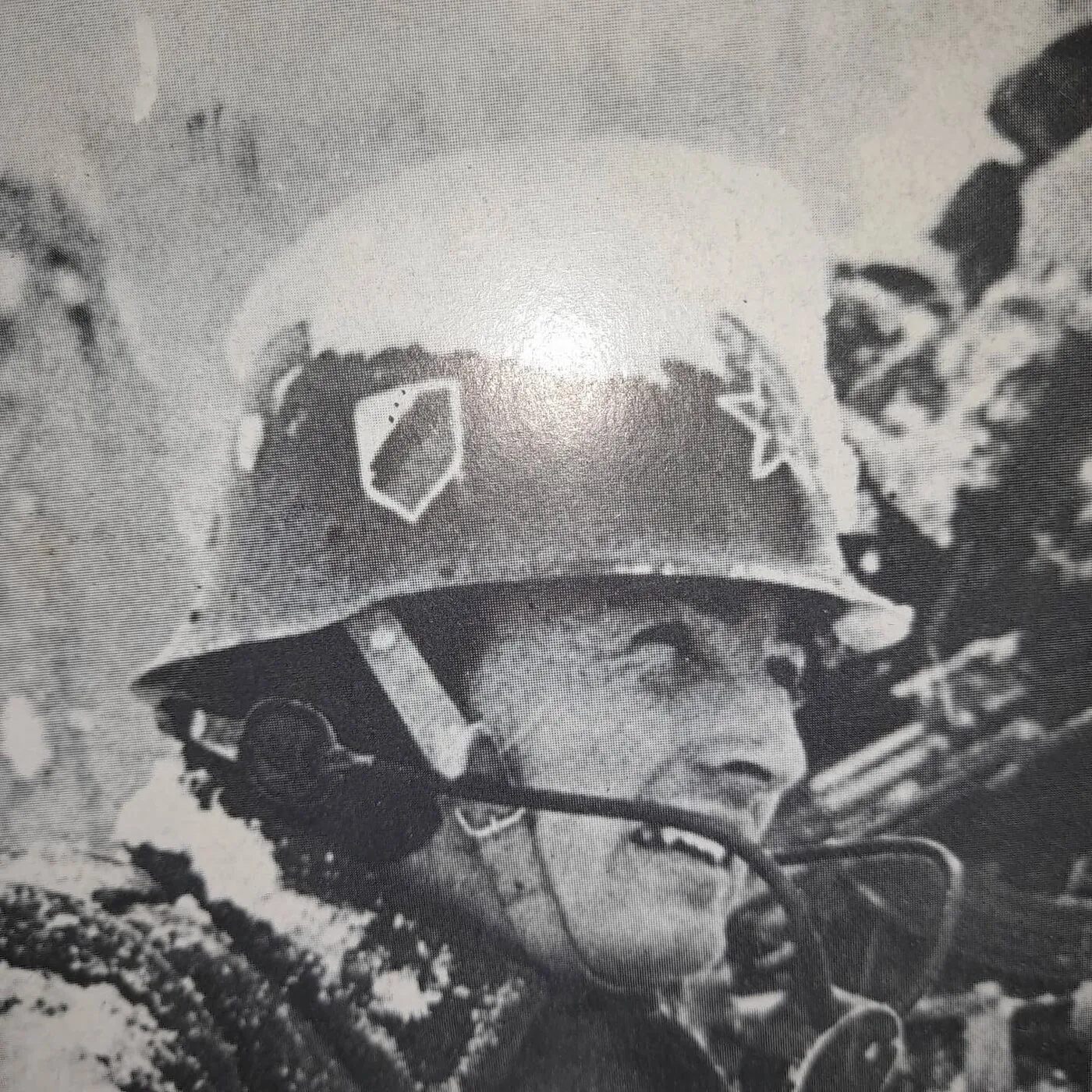 "Military Equipment" magazine, 1976 — 8