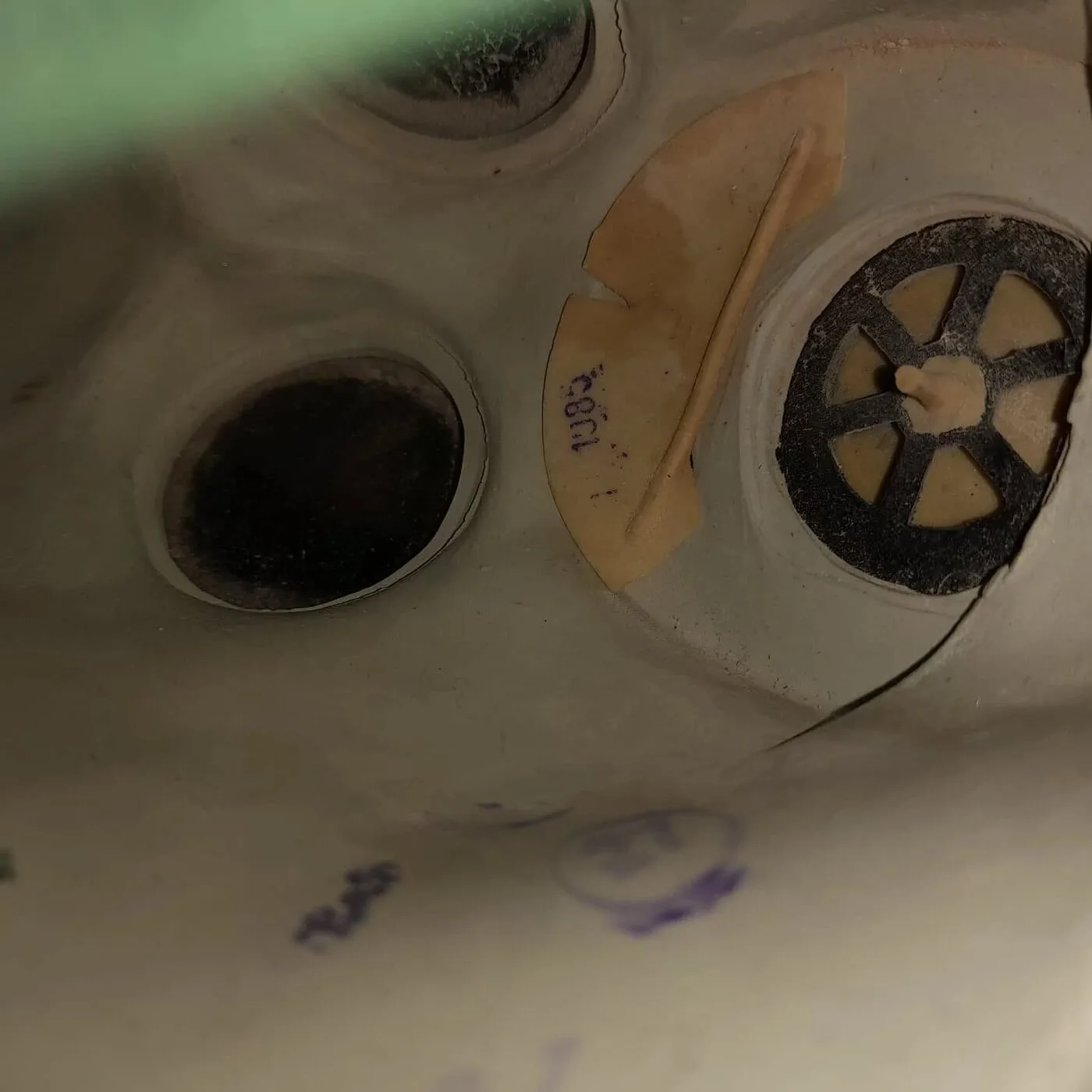 DP-1 gas mask — 6