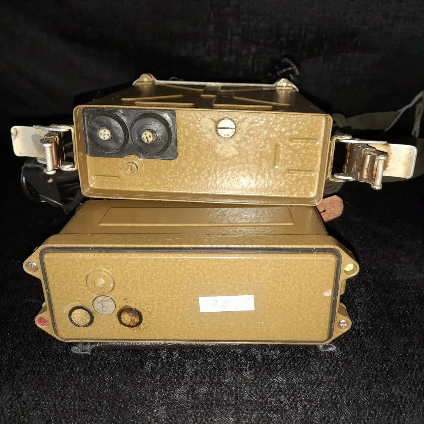 R-33 portable military radio station — 7