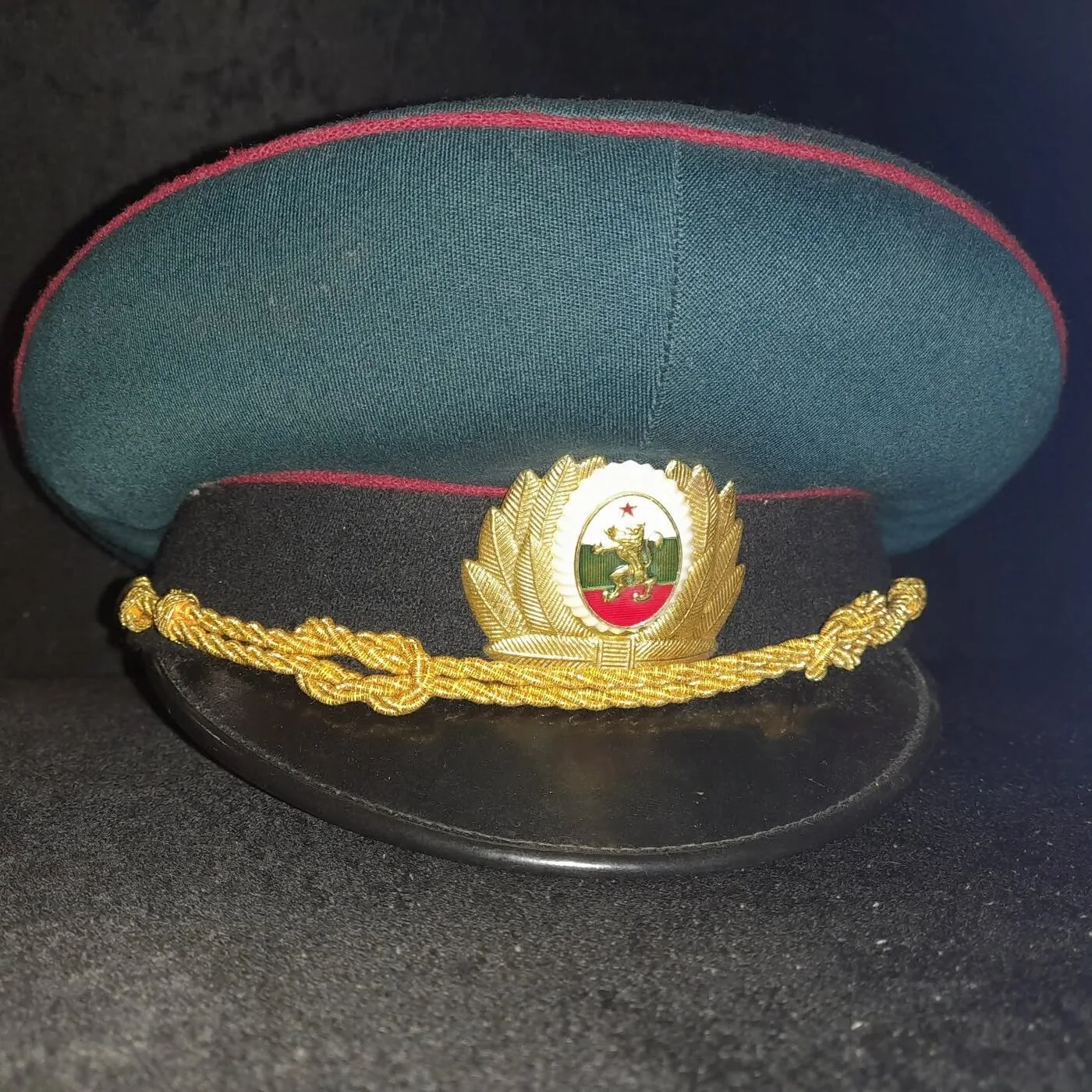 Parade uniform of an armoured troops sergeant — 9